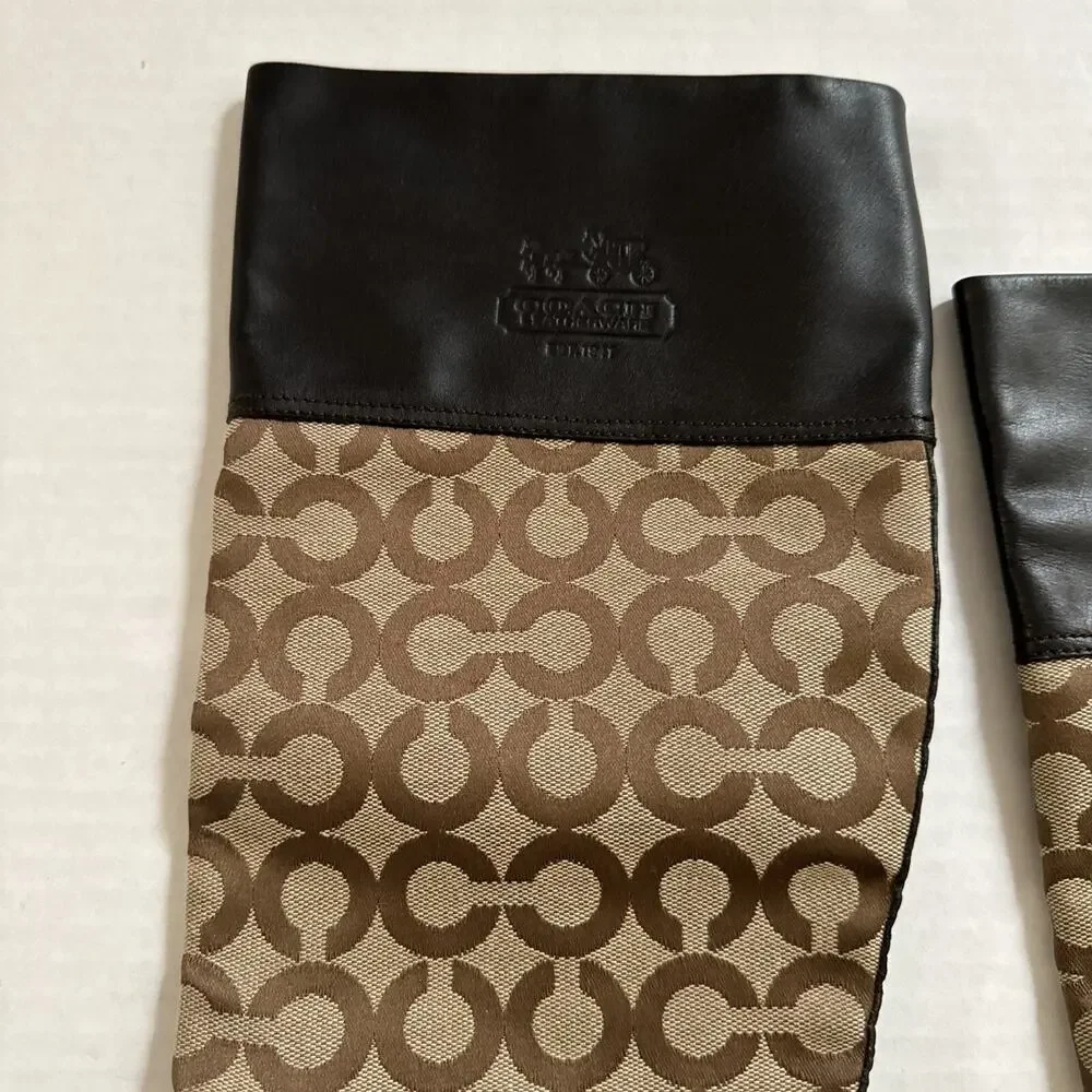 Coach Chrissi Pull Tall Knee high Flat BOOTS Khaki Brown Shoes CC Logo Size 8